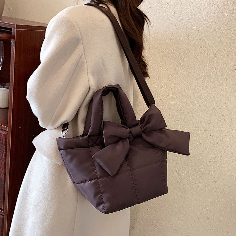 Damen-Umhängetasche mit großem Fassungsvermögen in Diamantform